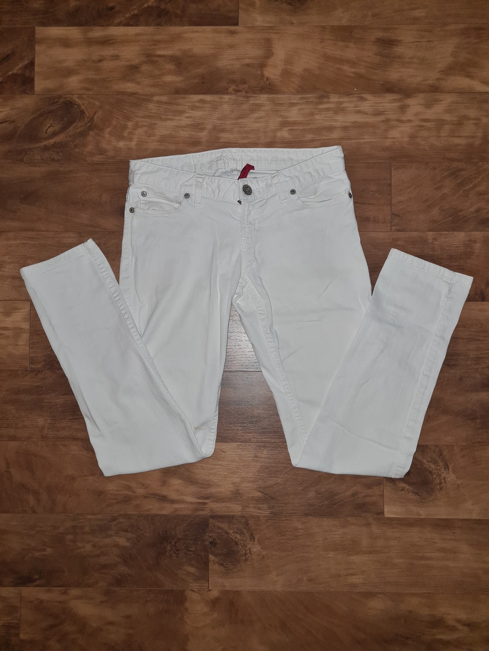 GUESS 'Foxy' Skinny Leg white stretch jeans women's size 28"